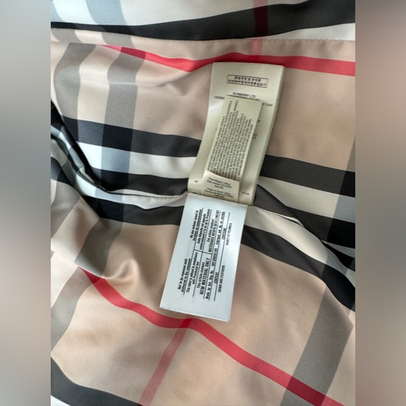 Burberry Brit Mareton Coat. Women's Down Puffer Hooded Coat Black Size M. - Picture 14 of 16